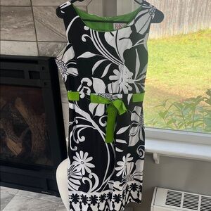 Elegant Black and White Floral Midi Dress with Green Highlights